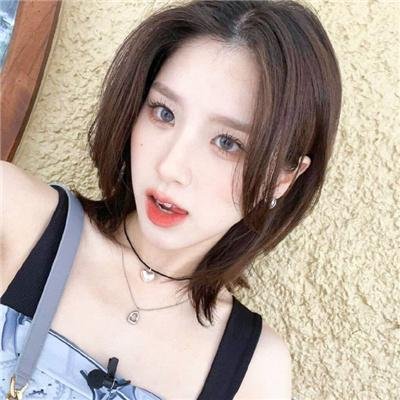 飘动的红丝带